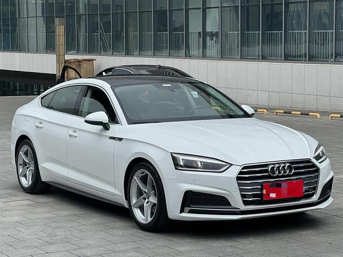 奧迪 奧迪A5  2019款 Sportback 40 TFSI 時(shí)尚型圖片