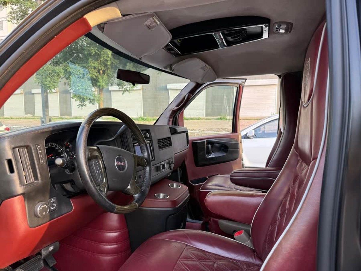 GMC SAVANA  2014款 5.3L G600S 四驅(qū)雅致版圖片