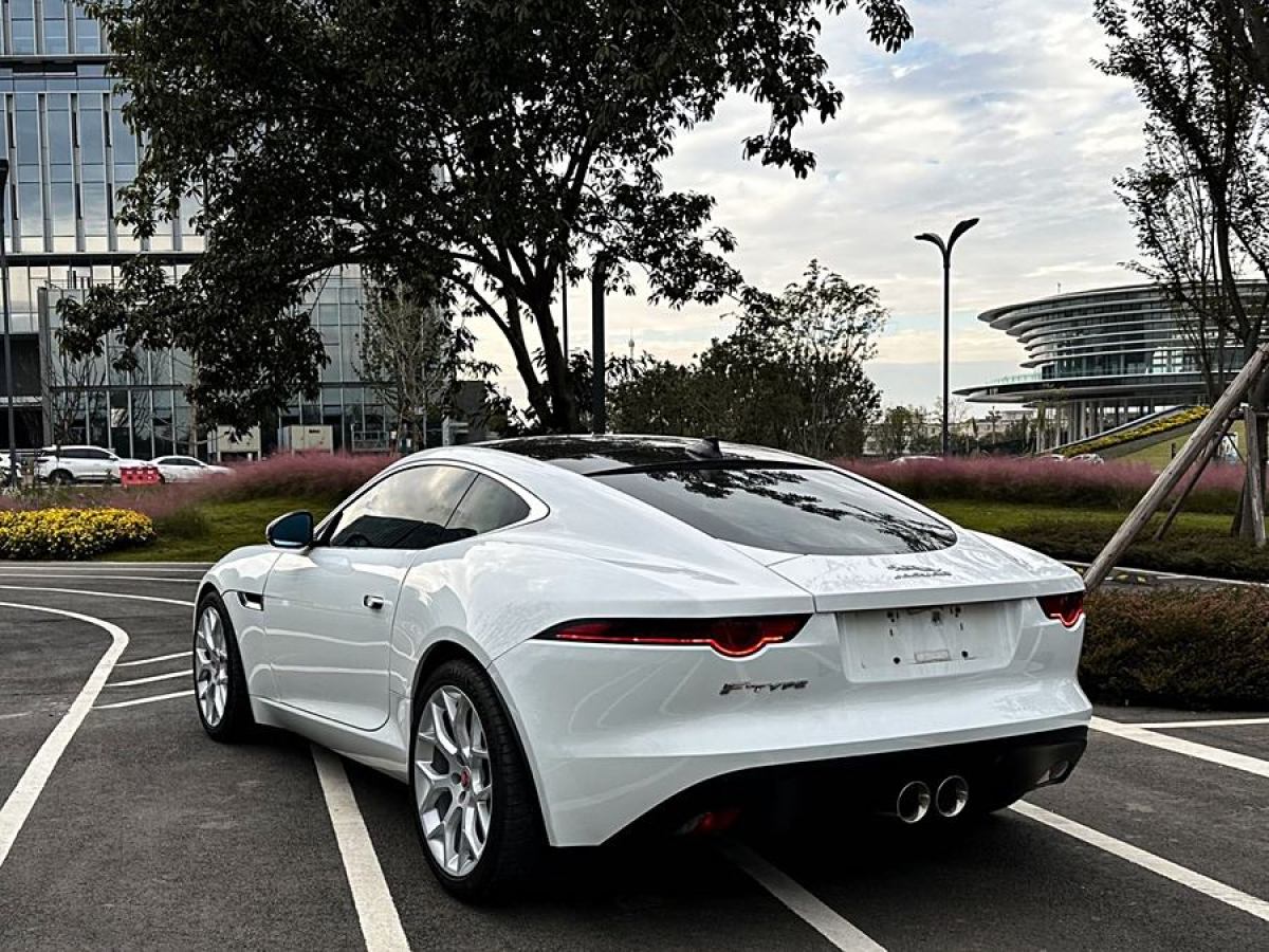 捷豹 F-TYPE  2018款 3.0T 硬頂版圖片