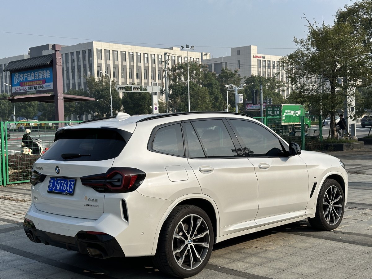 寶馬 寶馬X3  2023款 xDrive30i 領(lǐng)先型 M曜夜套裝圖片