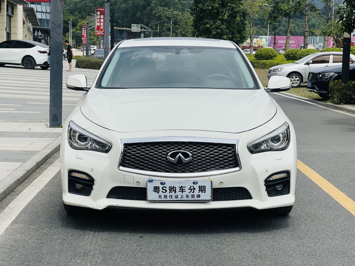 2017年3月英菲尼迪 Q50  2014款 3.7L 豪華運動版