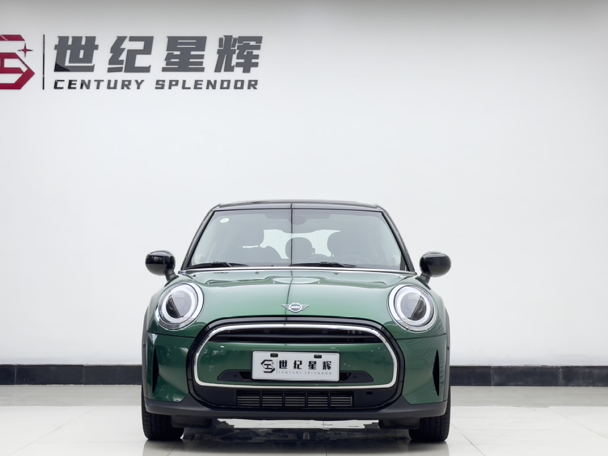 MINI MINI  2023款 改款 1.5T COOPER 藝術家 五門版圖片