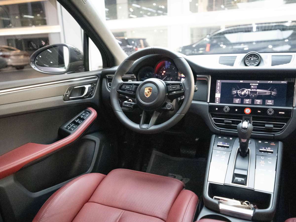 保時(shí)捷 Macan  2022款 Macan T 2.0T圖片