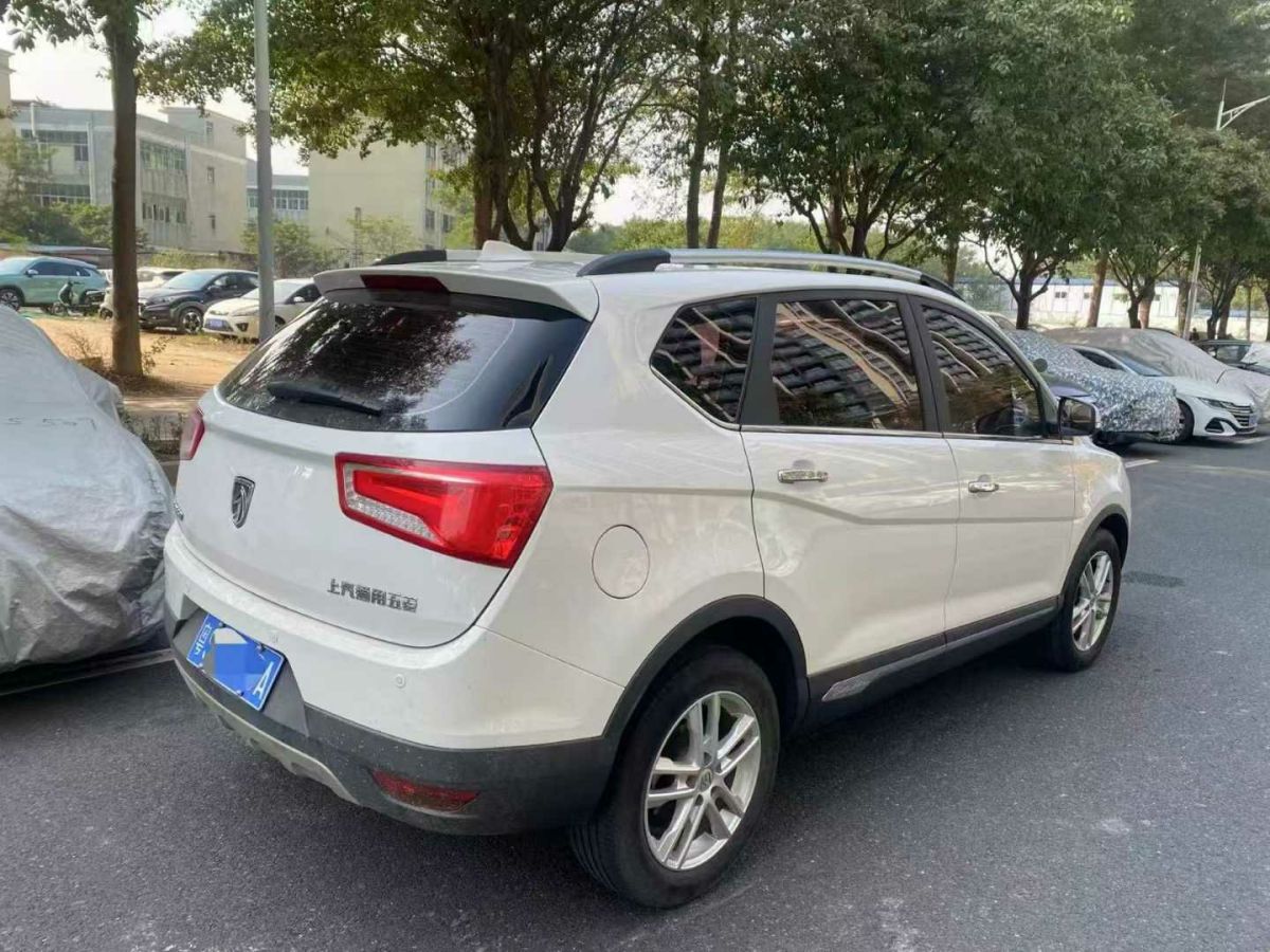 寶駿 360  2018款 1.5L 手動(dòng)舒適型圖片