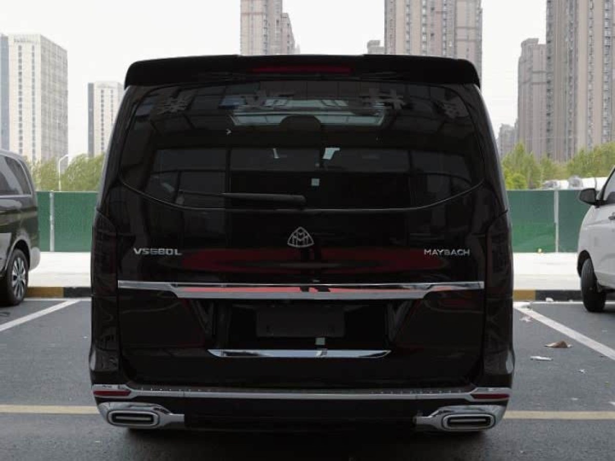 奔馳 威霆  2021款 2.0T 精英版 7座圖片