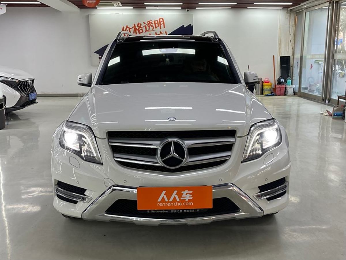 奔馳 奔馳GLK級  2015款 GLK 300 4MATIC 時(shí)尚型 極致版圖片