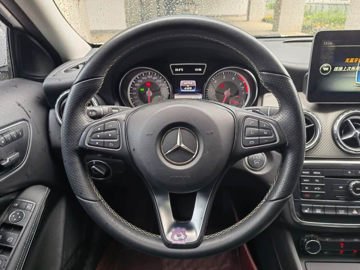 奔馳 奔馳GLA  2016款 GLA 220 4MATIC 時尚型圖片