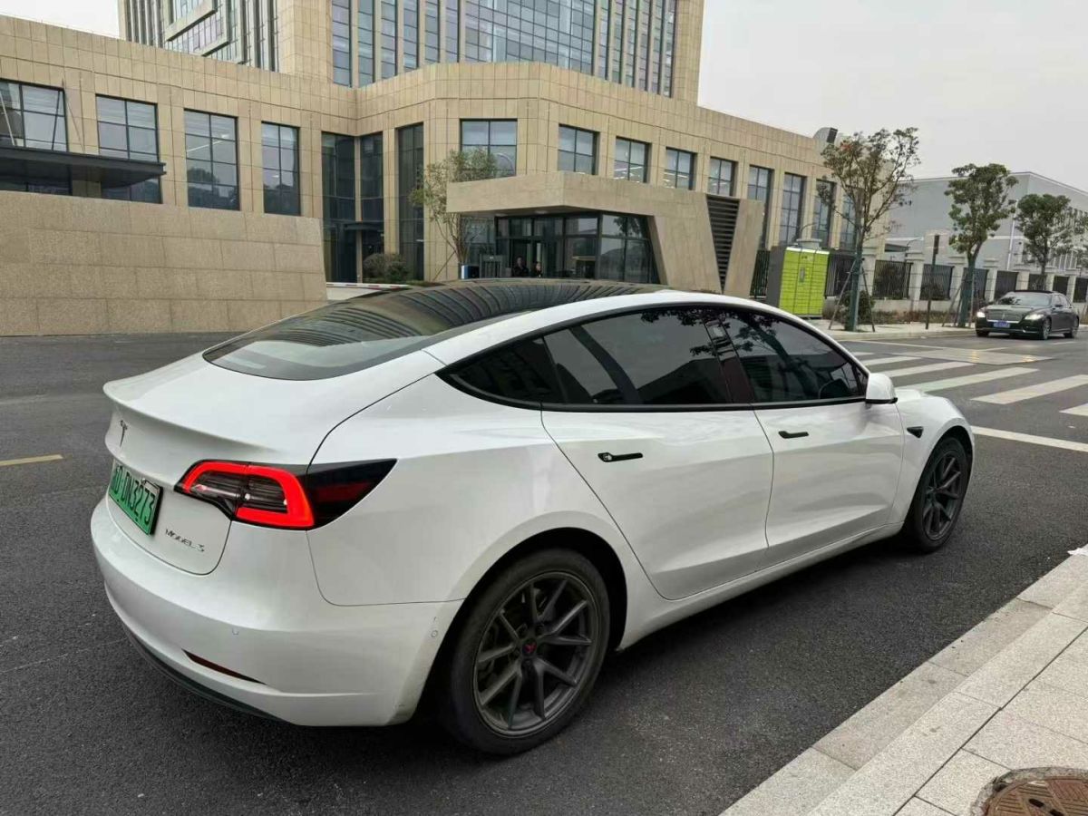 特斯拉 Model S  2021款 Plaid Plus 版圖片