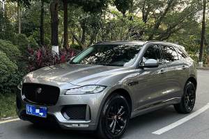 F-PACE 捷豹 2.0T 賽旗版