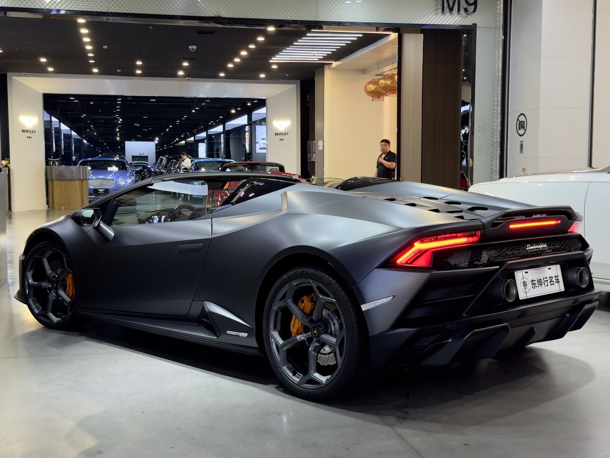 2023年2月蘭博基尼 Huracán  2020款 Huracán EVO RWD Spyder