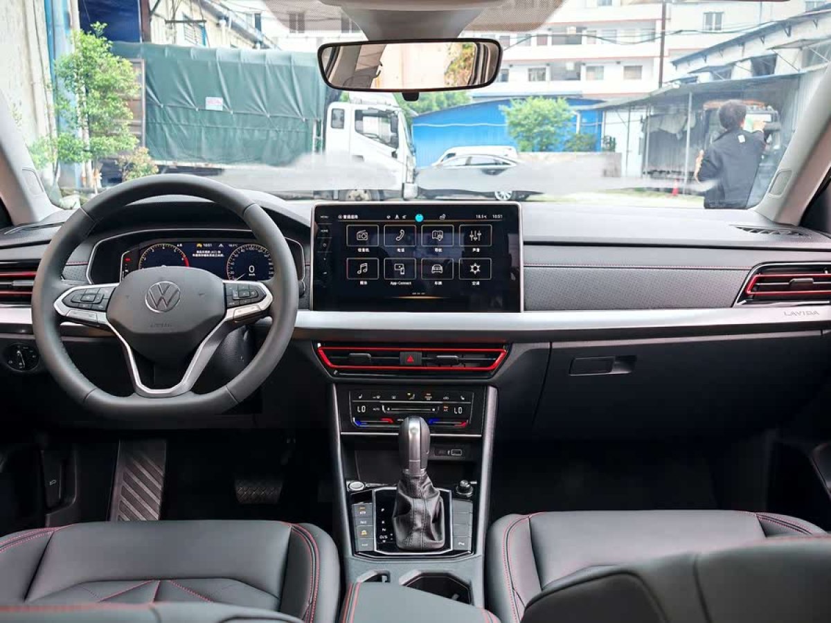 大眾 朗逸  2024款 300TSI DSG星空領(lǐng)先版圖片