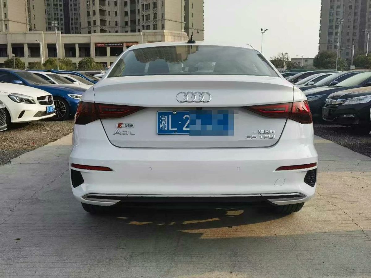 奧迪 奧迪A3  2022款 A3L Limousine 35 TFSI 時(shí)尚致雅型圖片