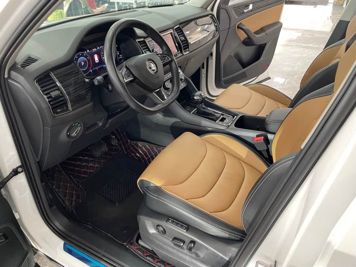 斯柯達(dá) 柯迪亞克GT  2019款 TSI330 兩驅(qū)豪華版 國VI圖片