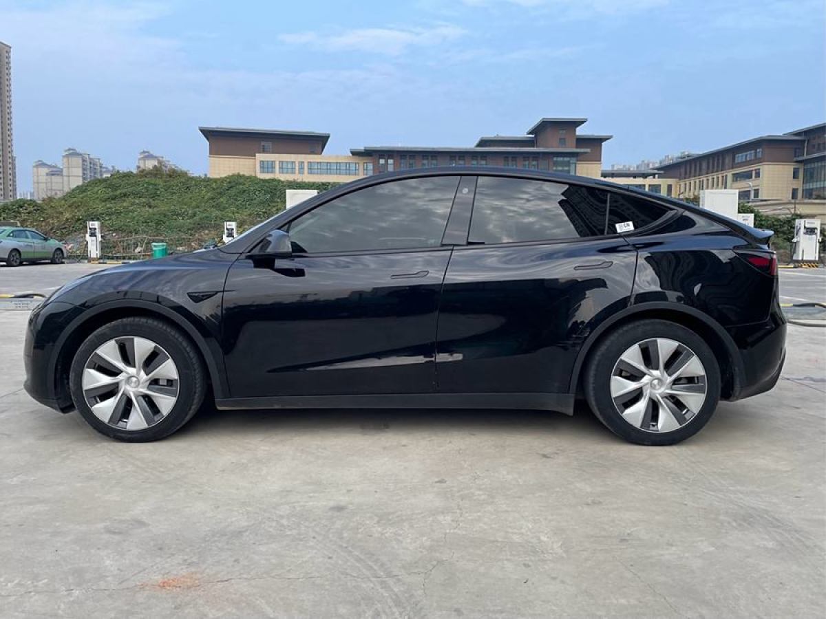 特斯拉 Model 3  2020款 改款 長(zhǎng)續(xù)航后輪驅(qū)動(dòng)版圖片