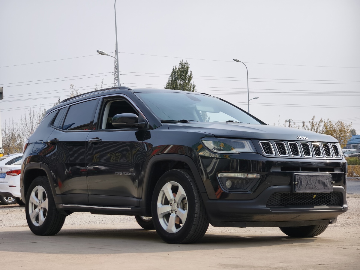 Jeep 指南者  2019款  220T 自動(dòng)悅享版圖片