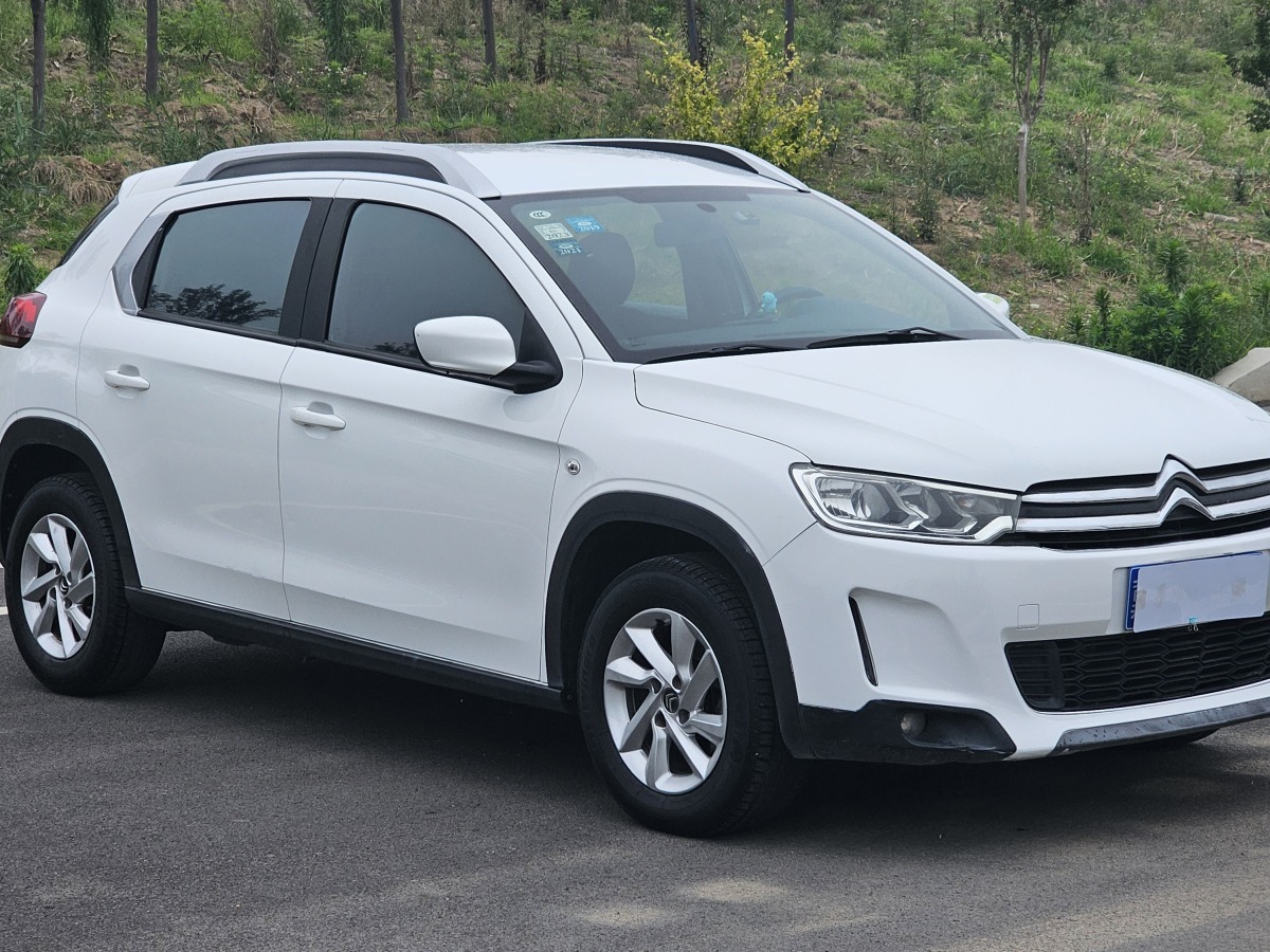 雪鐵龍 C3-XR  2015款 1.6L 自動(dòng)時(shí)尚型圖片