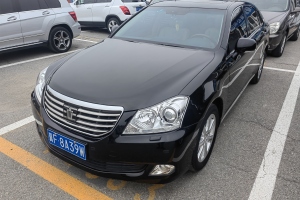 皇冠 丰田 3.0L Royal Saloon VIP