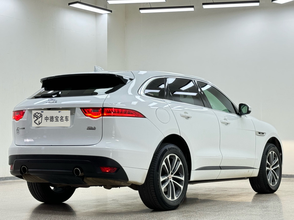 捷豹 F-PACE  2018款 3.0 SC 四驅(qū)R-Sport運(yùn)動(dòng)版圖片