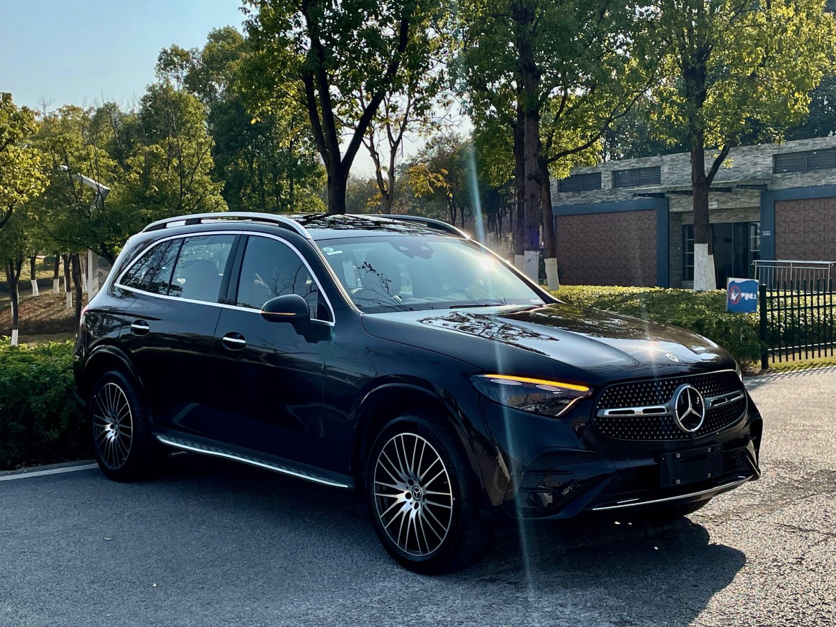 2023年4月奔馳 奔馳GLC  2024款 GLC 300 L 4MATIC 豪華型 7座