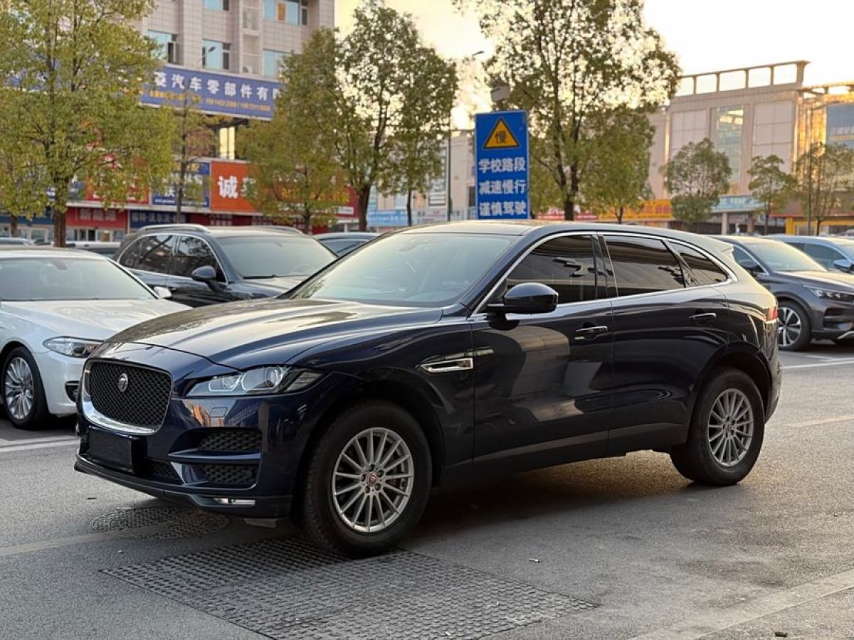 捷豹 F-PACE  2018款 2.0T 四驅(qū)都市尊享版圖片