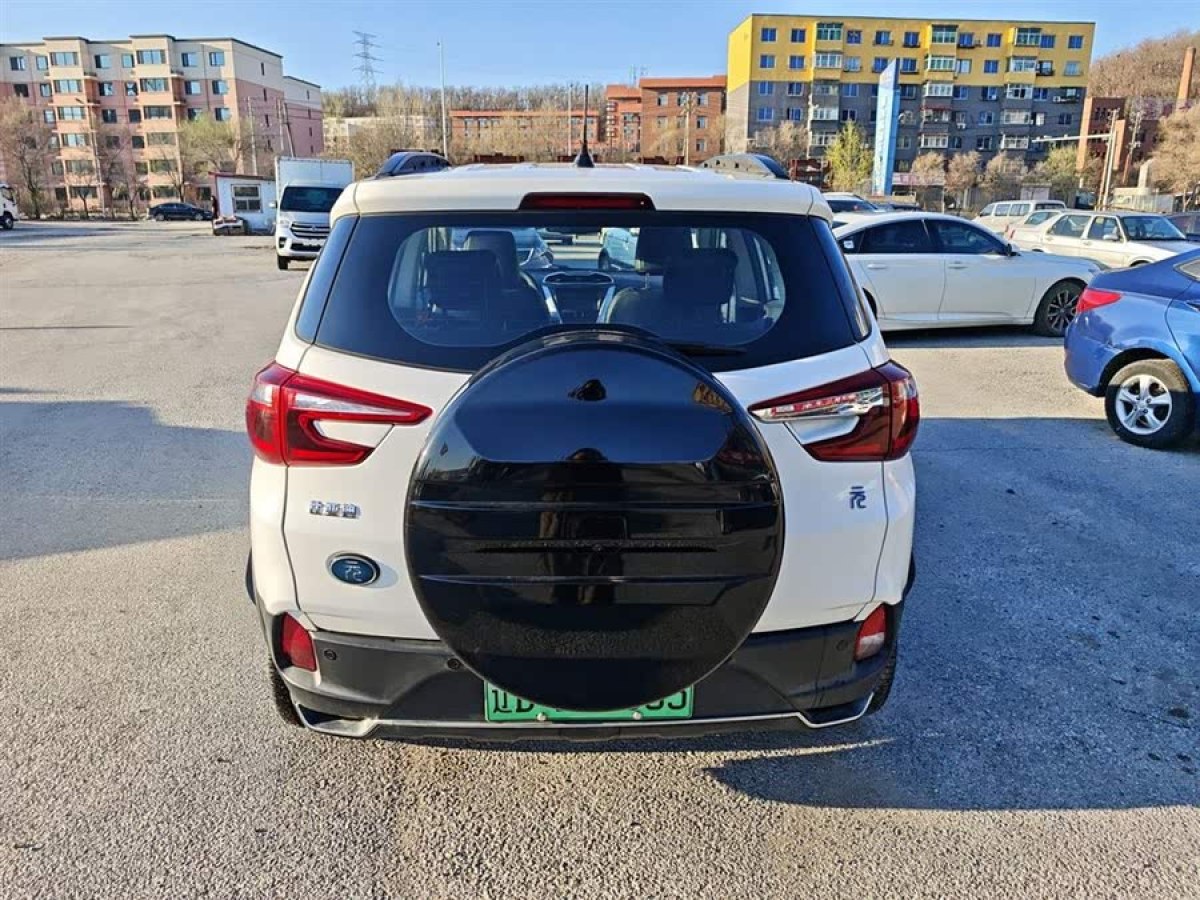比亞迪 元新能源  2018款 EV360 智聯(lián)炫酷型圖片
