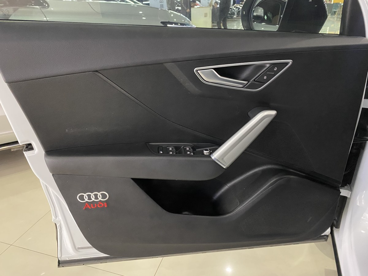 奧迪 奧迪Q2L  2021款 35 TFSI 進取動感型圖片