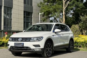 途觀L 大眾 改款 330TSI 自動兩驅(qū)智動豪華版 國VI