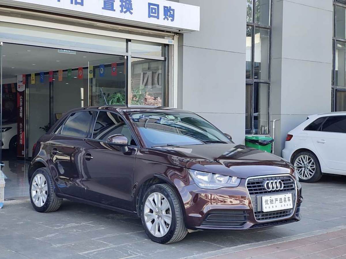 奧迪 奧迪A1  2014款 30 TFSI Sportback時(shí)尚型圖片