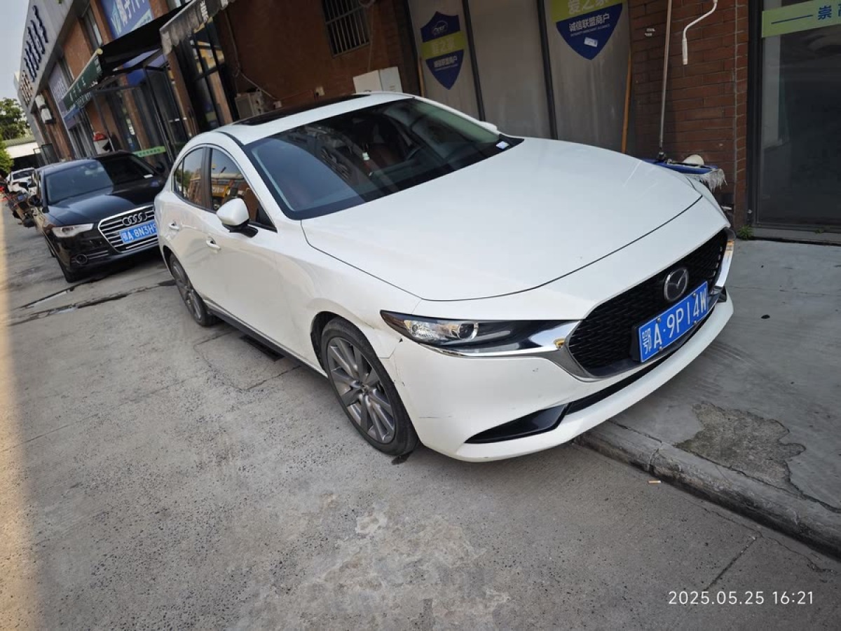 馬自達(dá) 馬自達(dá)3 Axela昂克賽拉  2023款 2.0L 自動(dòng)質(zhì)雅版圖片