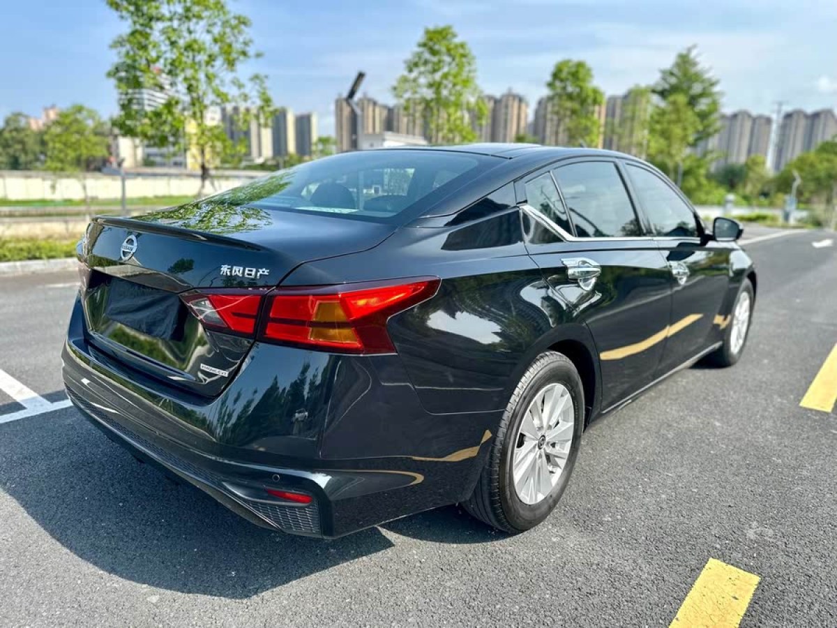 日產(chǎn) 天籟  2020款 改款 2.0L XL 舒適版圖片