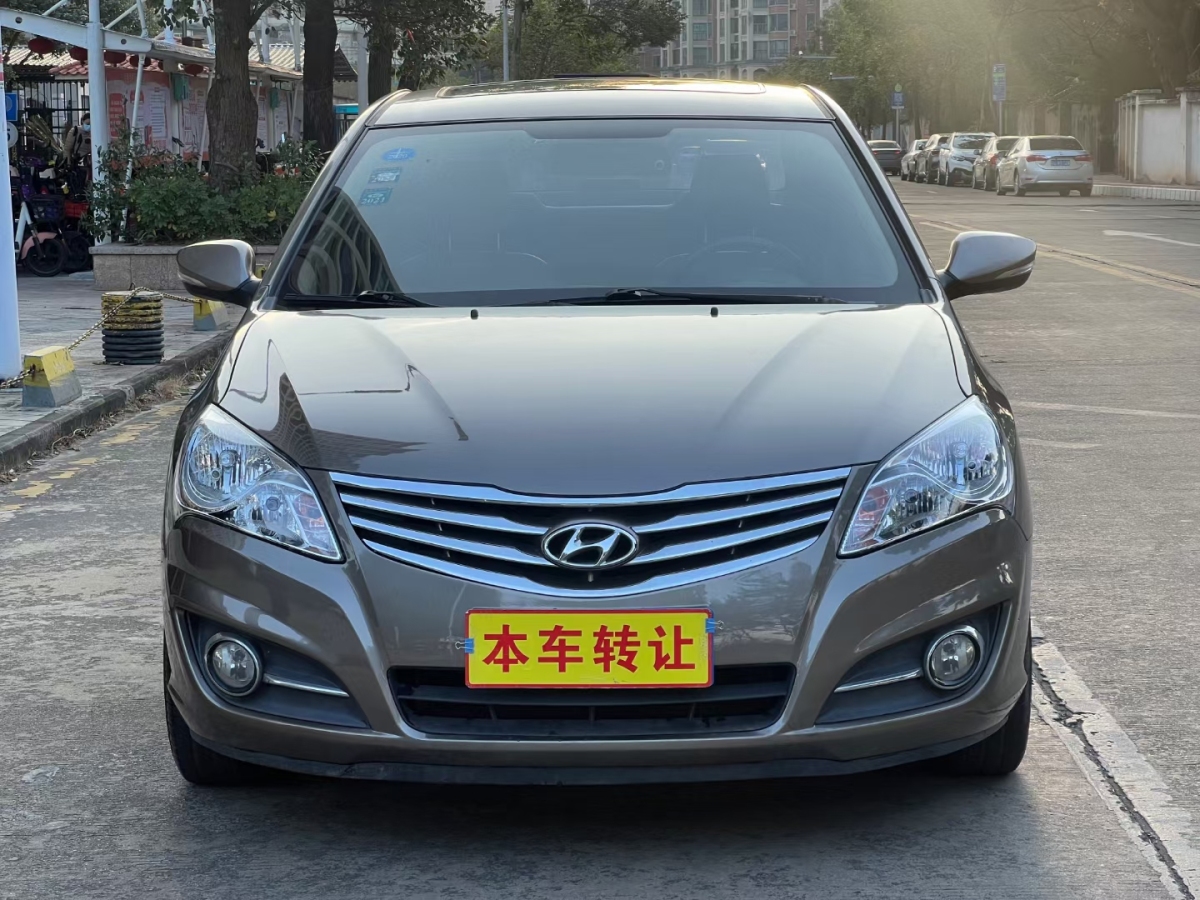 現(xiàn)代 悅動  2015款 1.6L 自動舒適型圖片