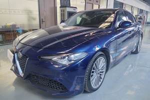 Giulia 阿尔法·罗密欧 2.0T 280HP 豪华版