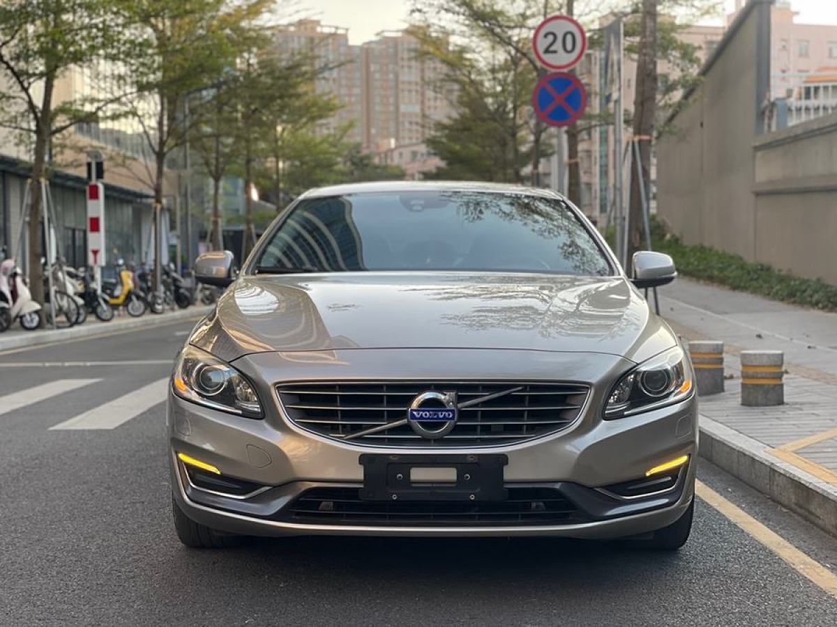 沃爾沃 S60  2015款 L 2.0T 智遠(yuǎn)版圖片