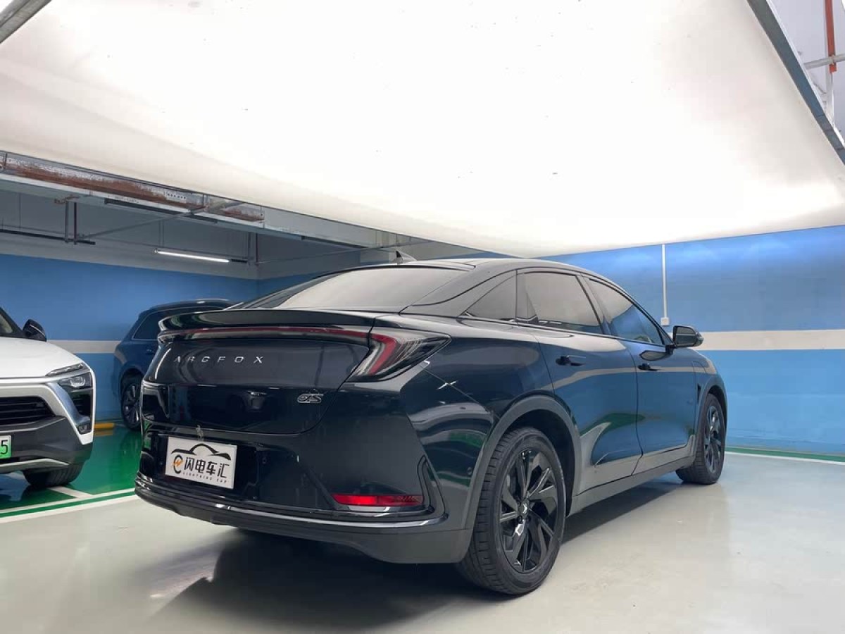 極狐 極狐 阿爾法S(ARCFOX αS)  2023款 735E+ 森林版 160kW圖片