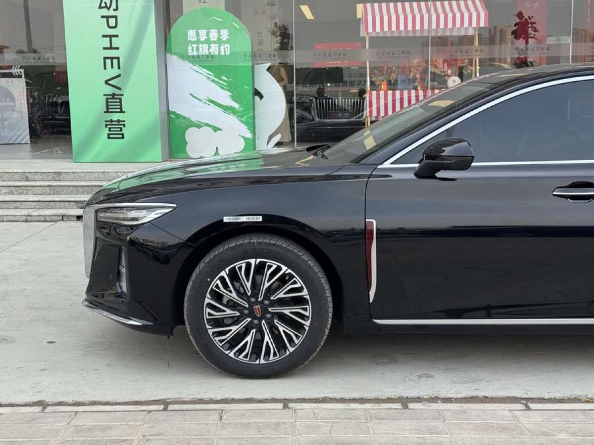 紅旗 H5  2025款 2.0T 自動旗暢50萬輛紀念版圖片