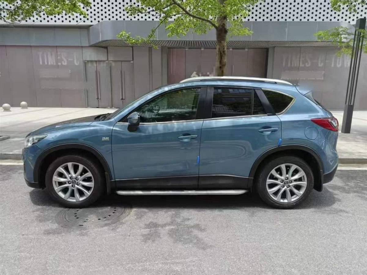 馬自達(dá) CX-5  2015款 2.5L 自動四驅(qū)尊貴型圖片