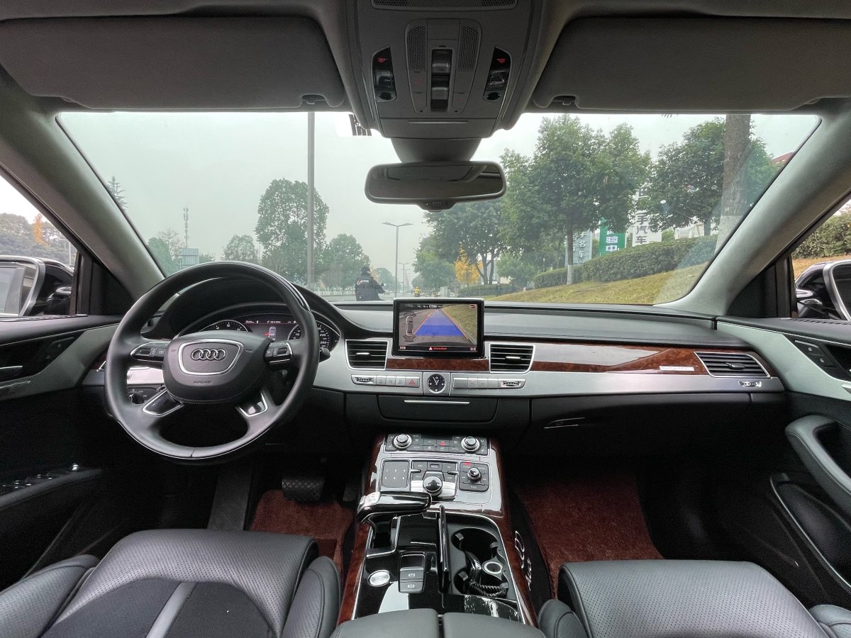 奧迪 奧迪A8  2011款 A8L W12 6.3 FSI quattro圖片