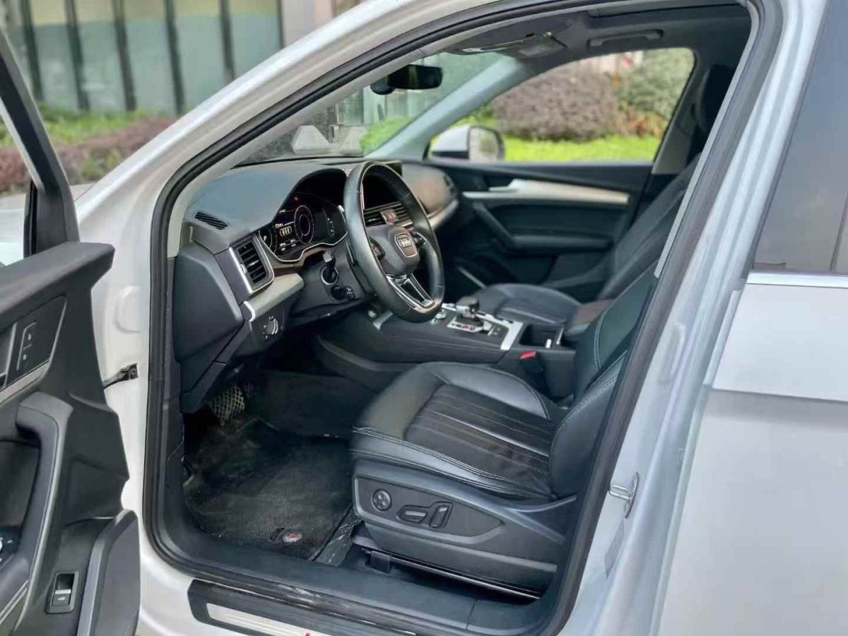 奧迪 奧迪Q3  2020款 35 TFSI 時尚動感型圖片