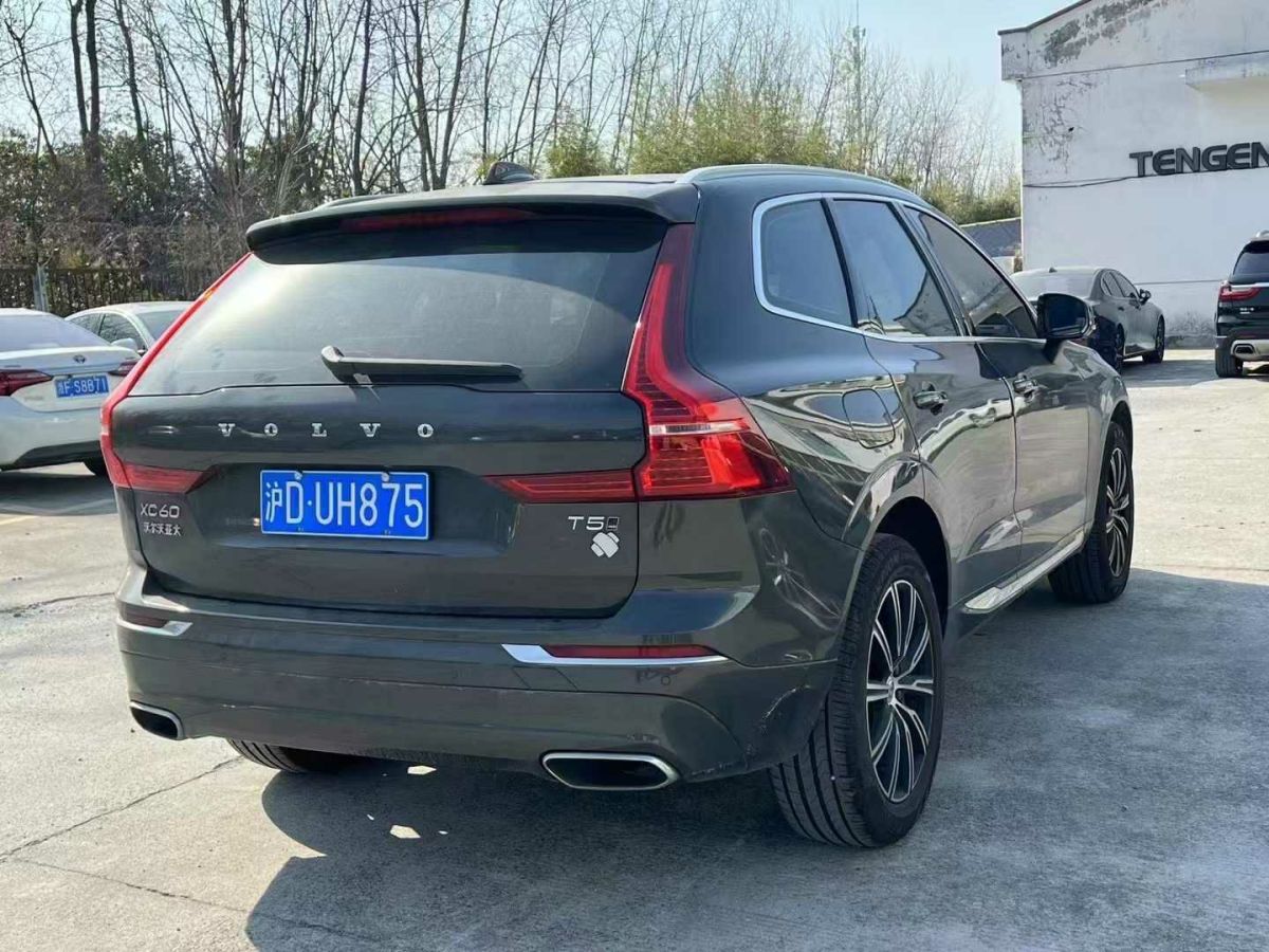 沃爾沃 XC60  2021款 T4 智行豪華版圖片