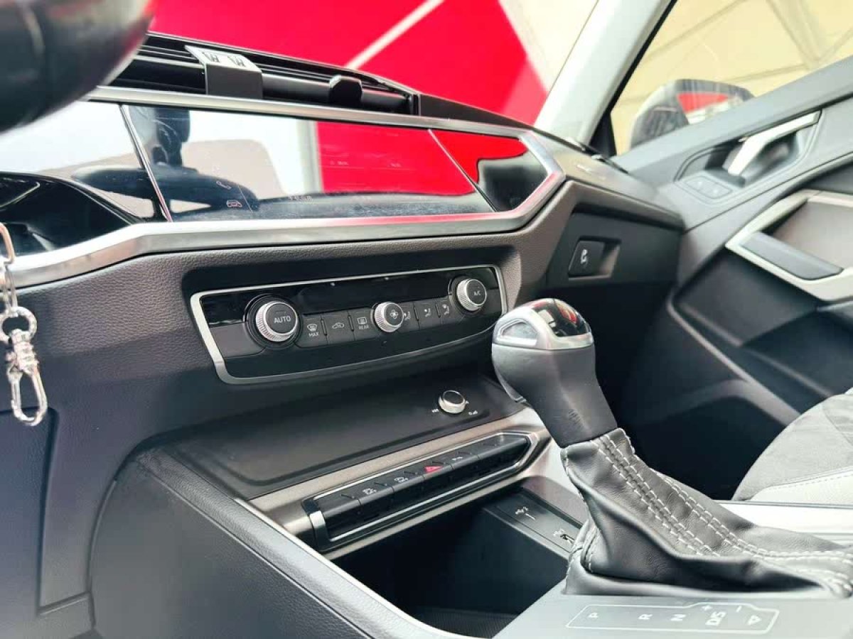 奧迪 奧迪Q3  2020款 35 TFSI 進取動感型圖片
