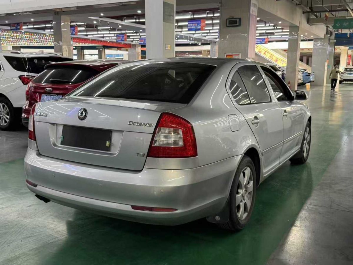 斯柯達(dá) 明銳  2012款 1.6L 自動(dòng)逸俊版圖片