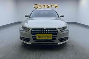 奥迪A4L 奥迪 35 TFSI 典藏版 自动标准型