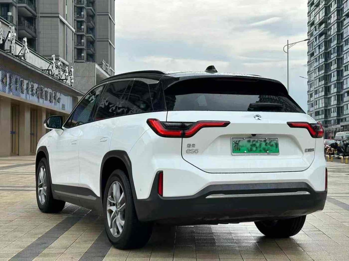 蔚來 ES6  2022款 75kWh 運(yùn)動(dòng)版圖片
