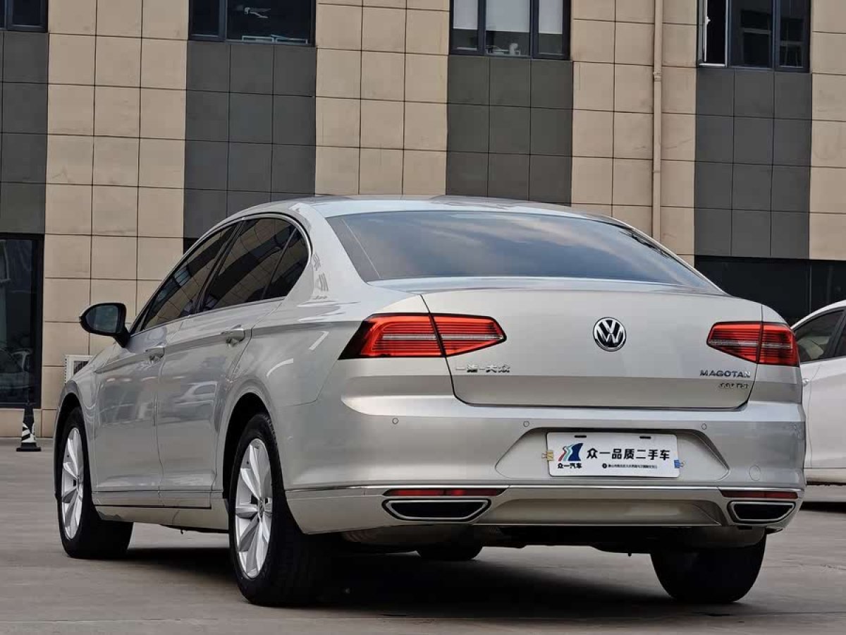 大眾 邁騰  2019款  330TSI DSG 領(lǐng)先型 國VI圖片