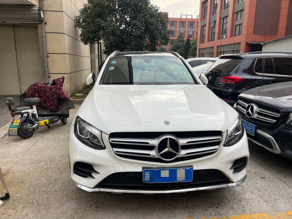 奔馳 奔馳GLC  2019款 GLC 260 4MATIC 動(dòng)感型圖片