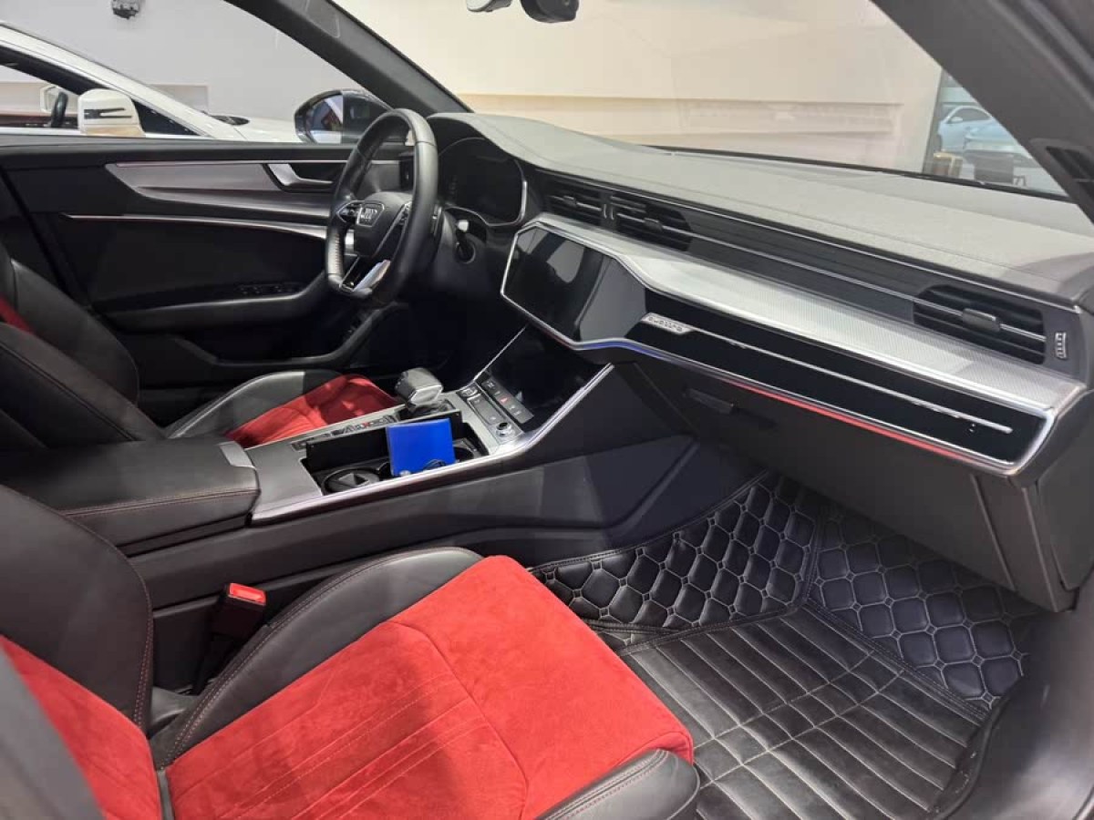 奧迪 奧迪A6L  2019款 45 TFSI quattro 尊享動(dòng)感型圖片