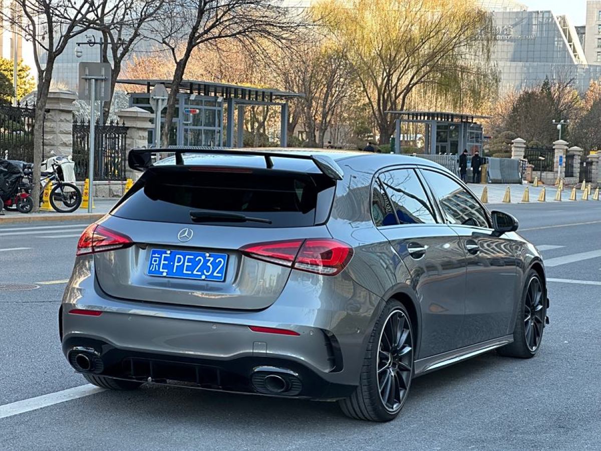 奔馳 奔馳A級AMG  2020款 改款 AMG A 35 4MATIC 先型特別版圖片