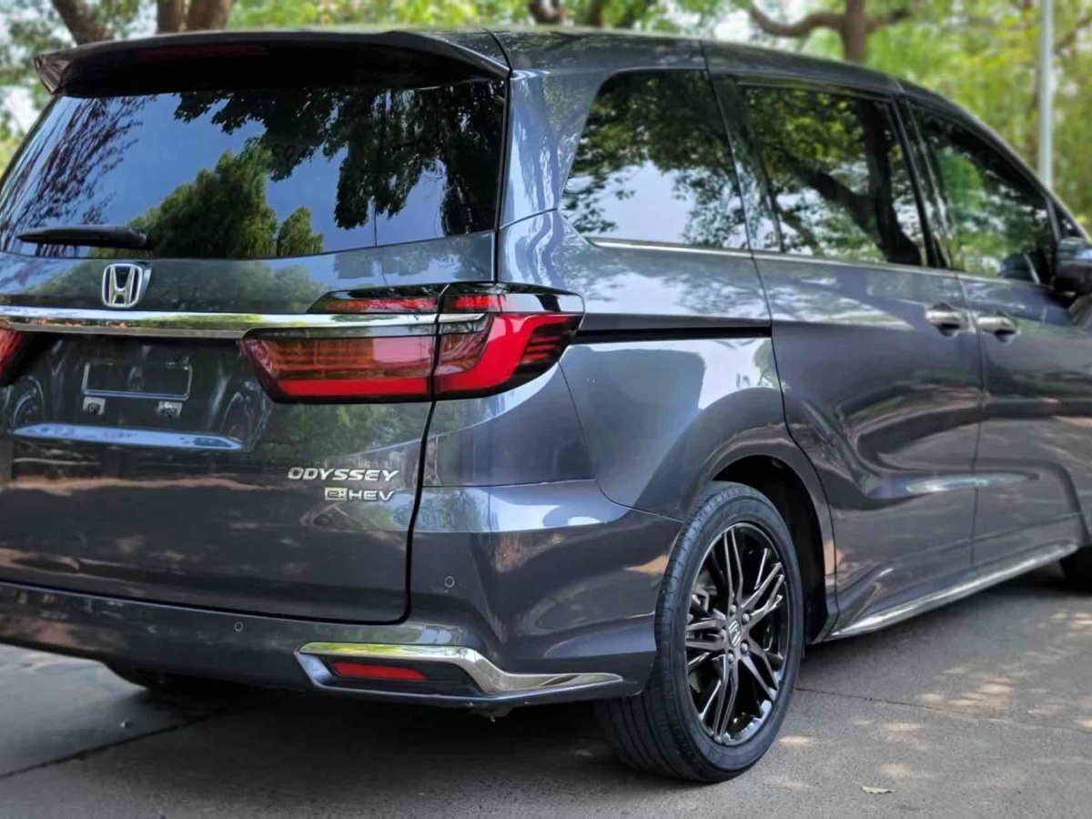 本田 奧德賽  2022款 2.0L e:HEV 銳?至尊版圖片