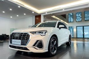 奥迪Q3 奥迪  35 TFSI 时尚动感型