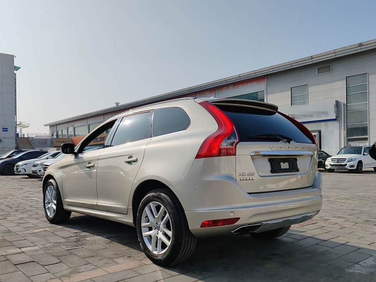 沃爾沃 XC60  2017款 T5 AWD 智進版圖片